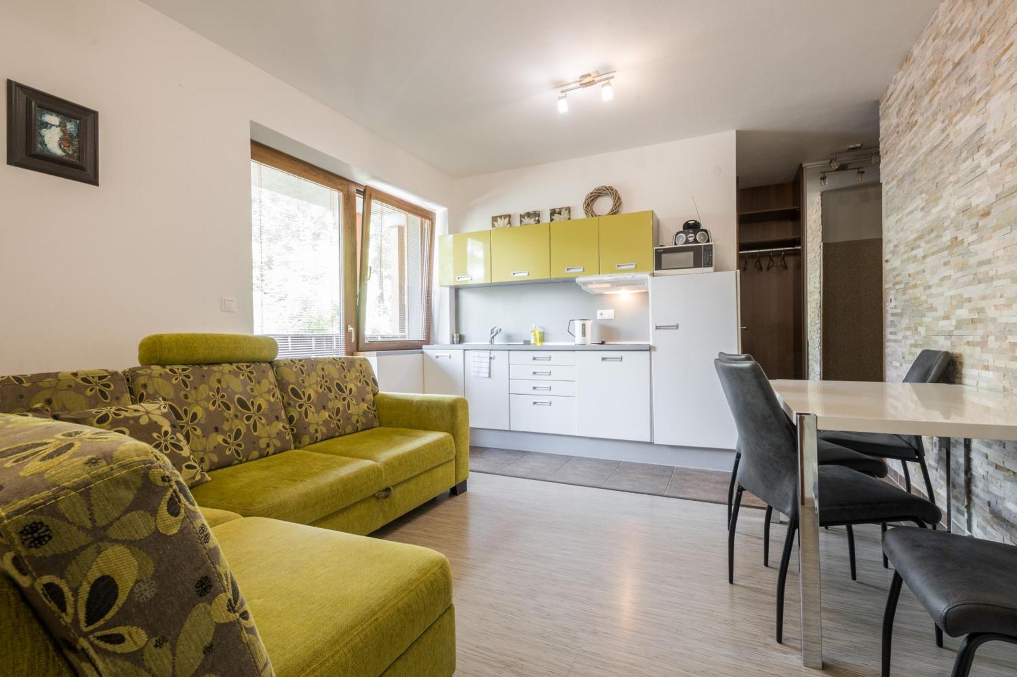 Fatrapark 2 Apartment 214 In Hrabovo With Bike Storage روجومبيروك المظهر الخارجي الصورة