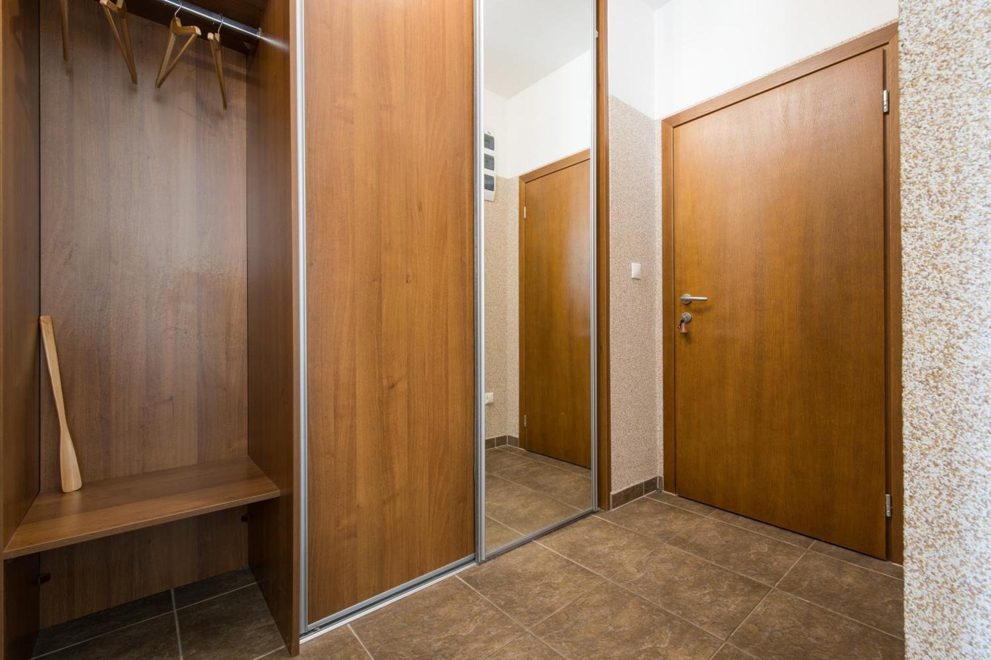 Fatrapark 2 Apartment 214 In Hrabovo With Bike Storage روجومبيروك المظهر الخارجي الصورة